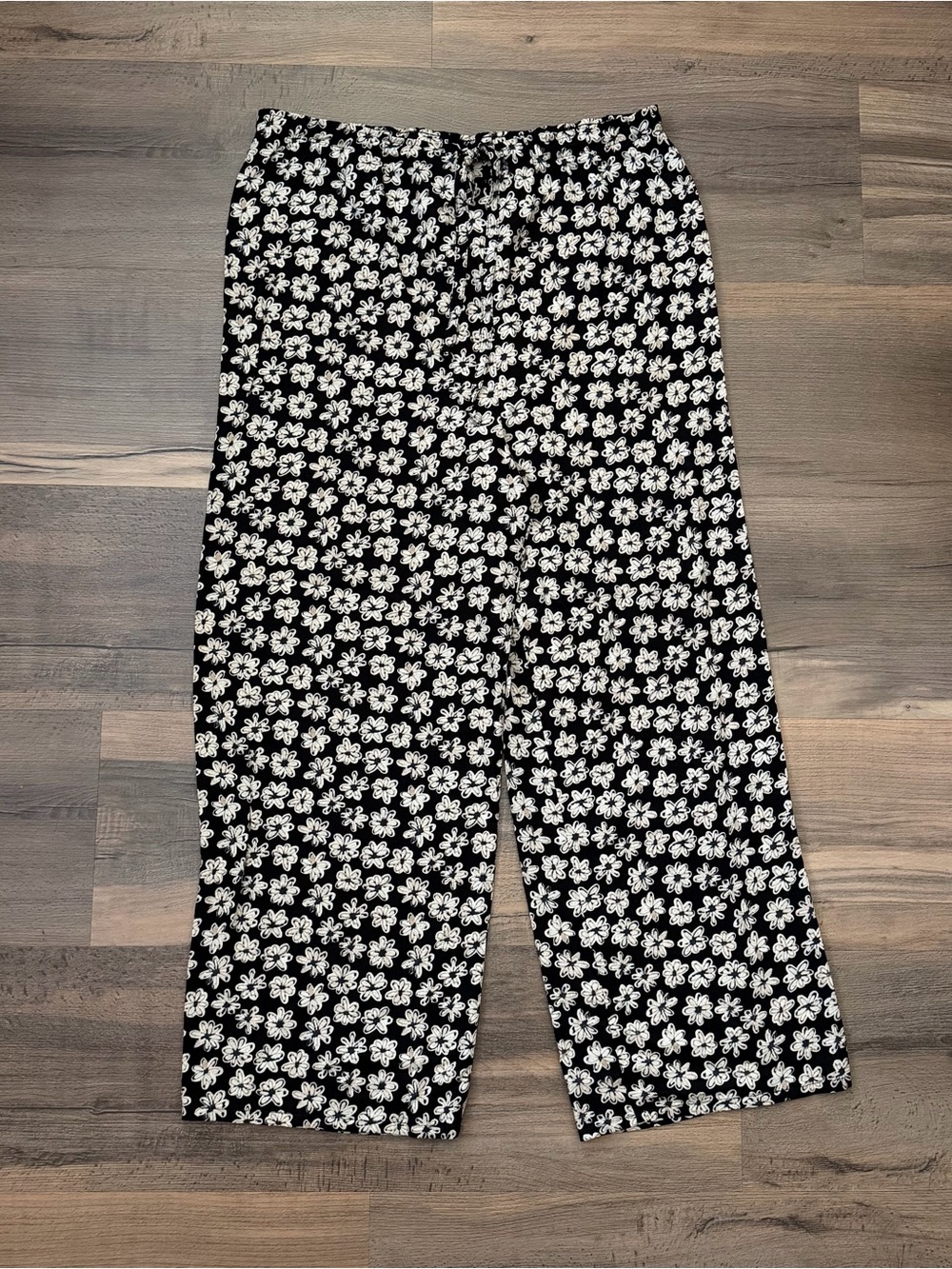 Vintage 90's Necessary Objects Black & Tan Floral Boho Pants Size Medium